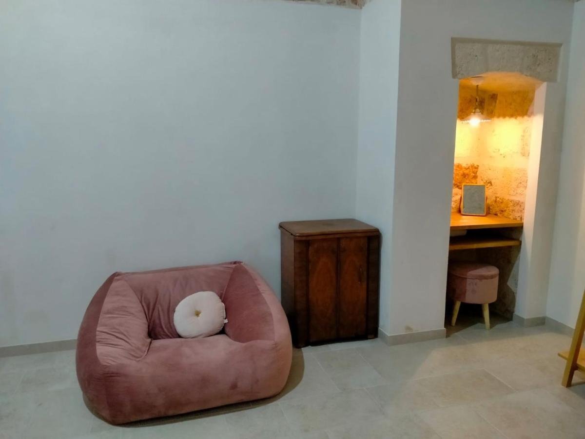 La Casa Di Olivia Apartment Полиняно а Маре Екстериор снимка
