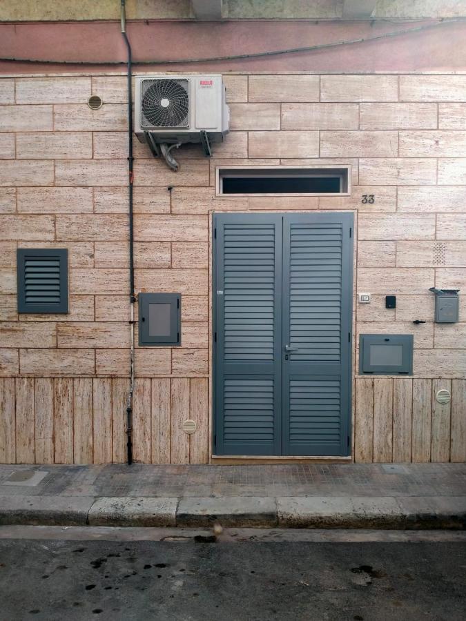 La Casa Di Olivia Apartment Полиняно а Маре Екстериор снимка